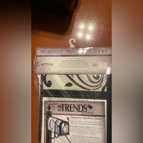 Magnetic Mailbox Cover Initial R - Picture 3 of 4